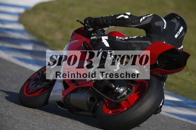 /Archiv-2024/02 29.01.-02.02.2024 Moto Center Thun Jerez/Gruppe gruen-green/20